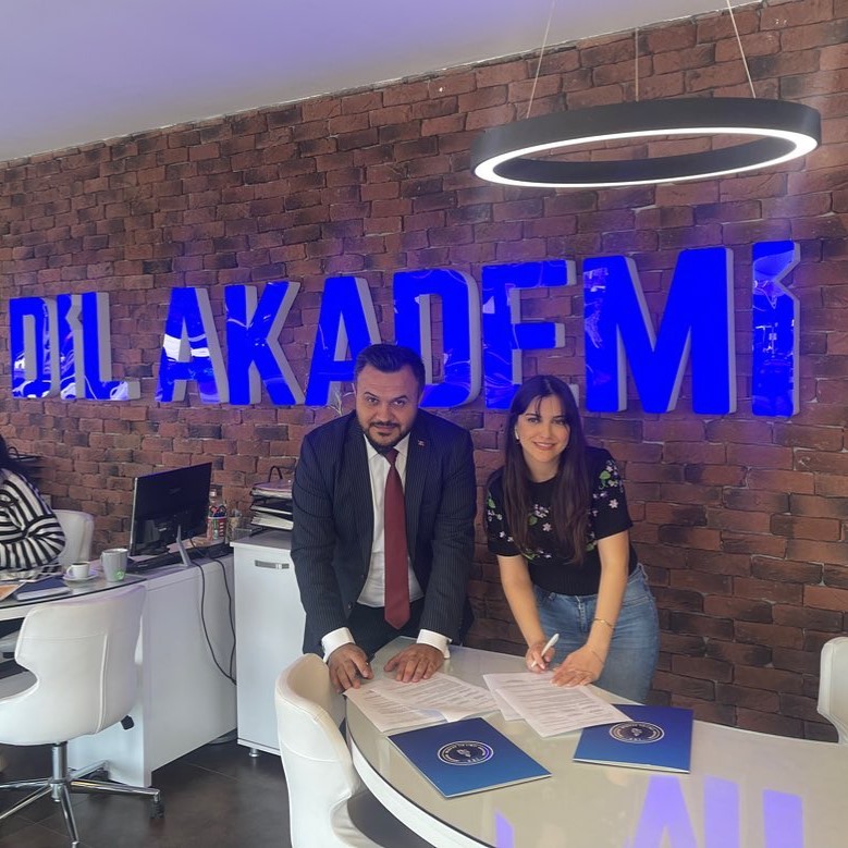 İzmit Dil Akademi